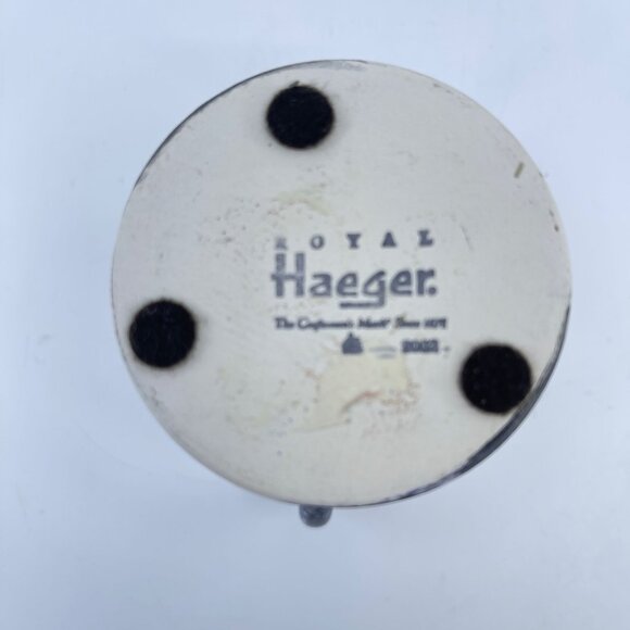 vintage royal haeger two handled white & gray ceramic bud vase - Picture 6 of 7